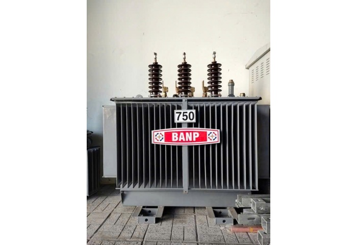 Máy biến áp 750 kVA